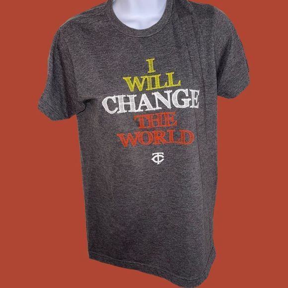 ⚾️ Women’s MN Twins Short Sleeve T Shirt “I Will Change the World” Size Small - Picture 1 of 3